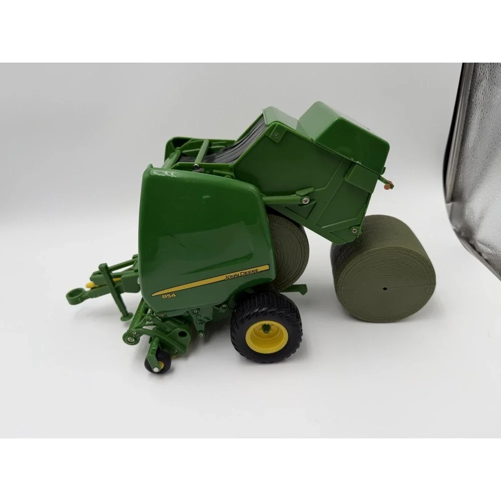 John Deere 7330 Tractor And Baler 854 And 2 Bales Of Hay Britains